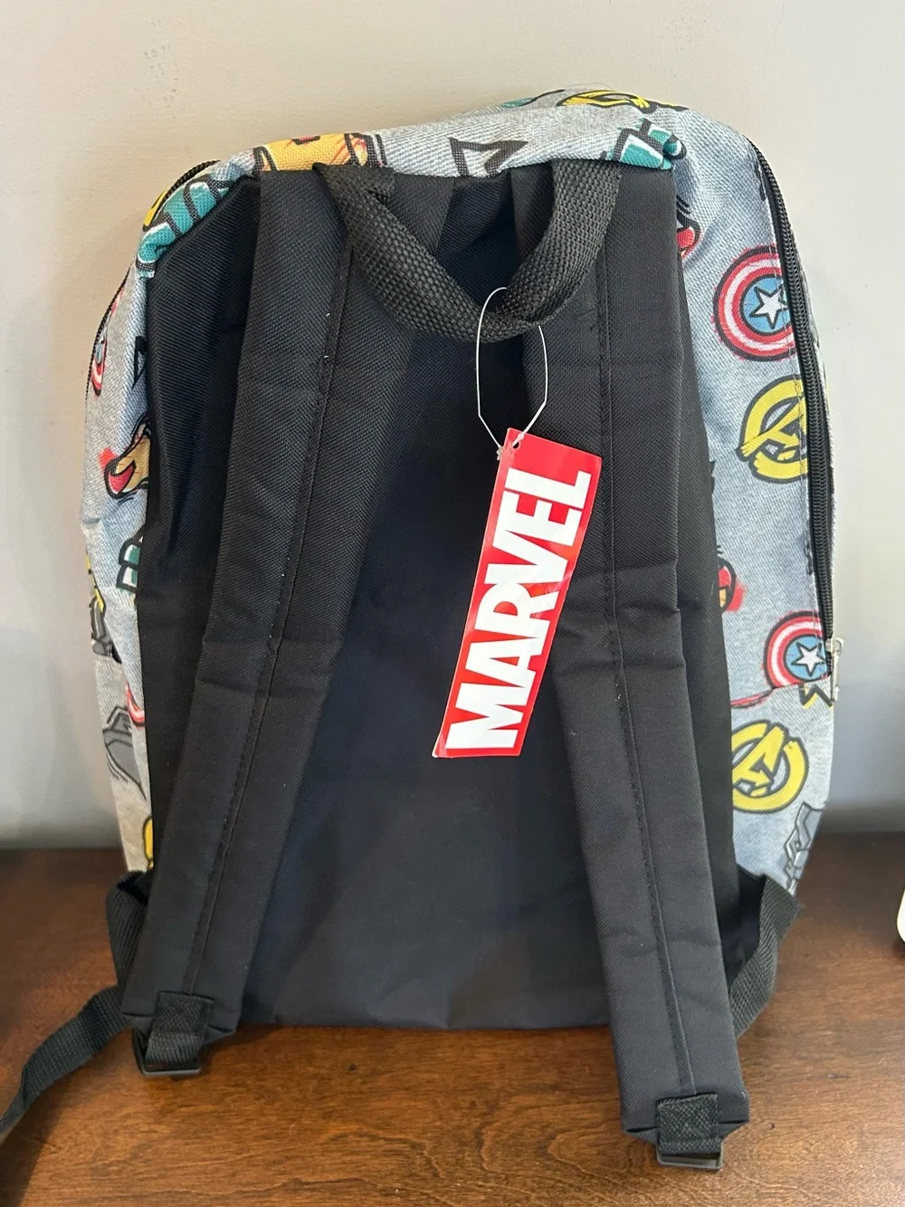 Fast Forward X Marvel Avengers Large Multi Colored Back Pack 2 Zip Pockets New!!